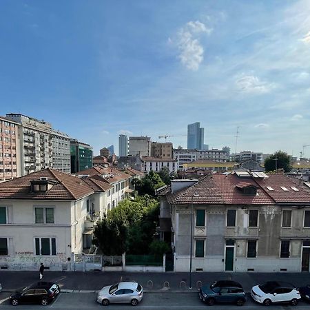Appartement Carissimi 4 à Milan Extérieur photo